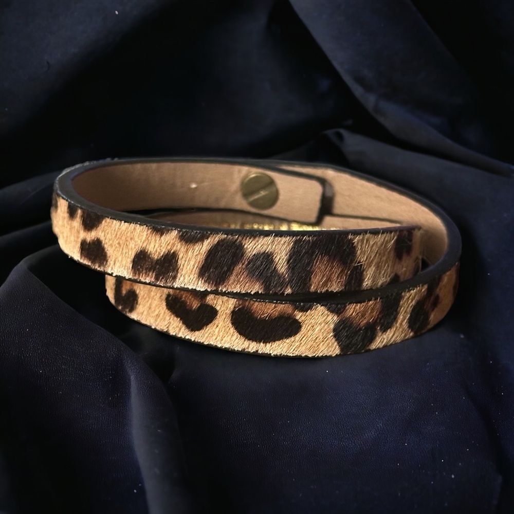 Express leopard print wrap bracelet